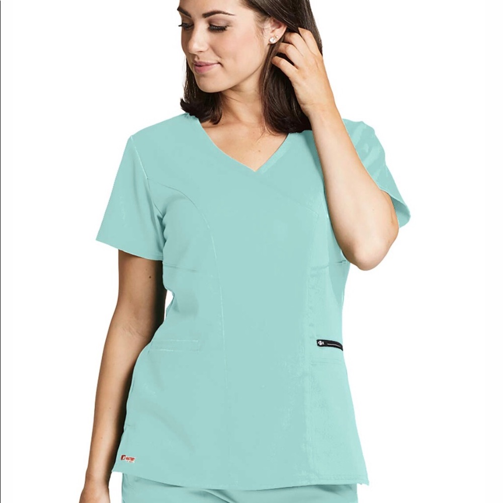 Grey’s Anatomy L Scrub Top Aqua